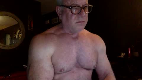 Muscl Dad online show from June 11, 12:32 am