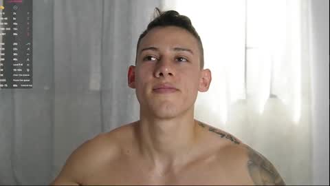 Snapshot of muscle_king_cum chatting on October 16, 3:22 pm muscle_king_cum online show from October 16, 3:22 pm