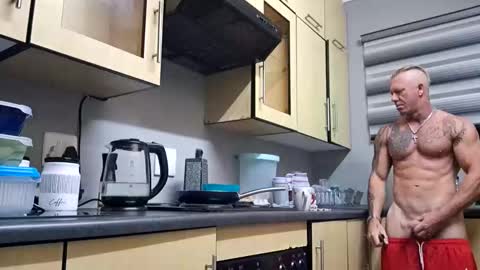 muscledaddy69s online show from March 26, 2:06 am