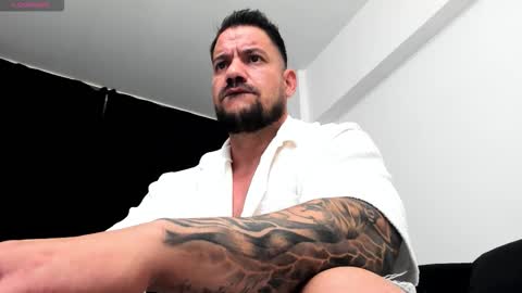 MuscleMonster31 online show from October 6, 11:44 pm