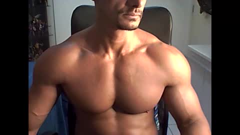 muscleoss online show from January 9, 10:52 pm