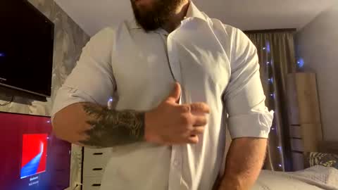 muscularjuggler online show from February 20, 4:31 pm