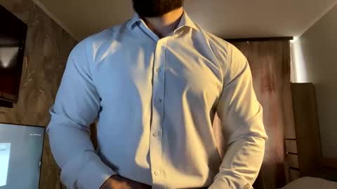 muscularjuggler online show from March 4, 1:57 am