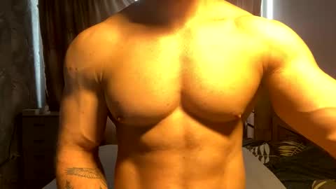 muscularjuggler online show from May 30, 3:38 am