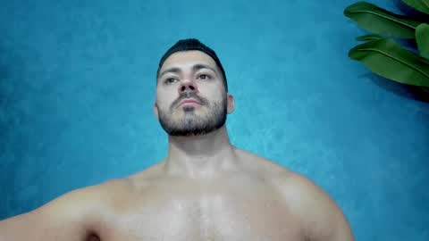 muscularmaster onlyfans online show from November 4, 10:11 pm