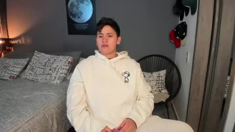 VALENTINA Luna  online show from April 21, 3:02 am