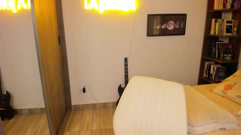 VALENTINA Luna  online show from March 4, 2:52 am