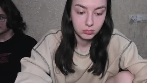cute couple online show from June 20, 11:00 pm