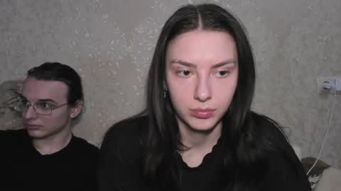 cute couple online show from July 31, 9:27 pm