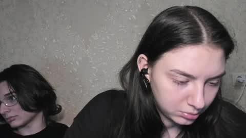 cute couple online show from June 9, 1:44 pm