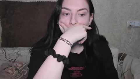 cute couple online show from June 25, 6:13 pm