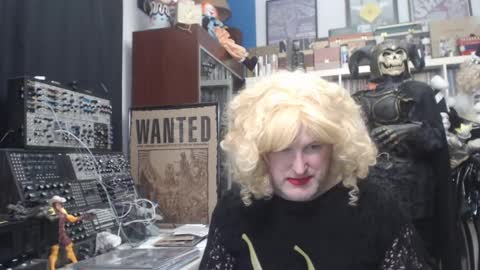 Muziknerd online show from January 5, 4:47 am