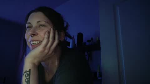 ghost mantis online show from June 15, 4:59 am
