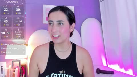 my_aleja_ online show from November 15, 5:25 pm