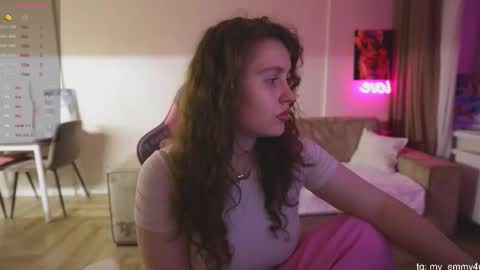 Emmy online show from September 21, 8:24 pm