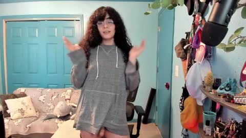 Grace online show from April 18, 7:58 pm