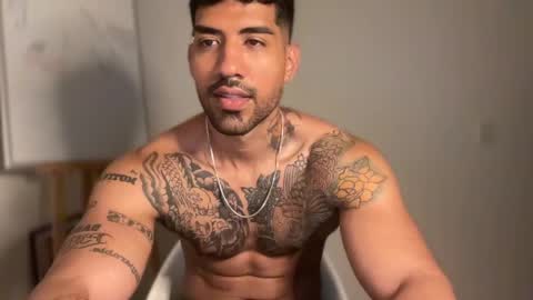 Myke esthetic online show from February 1, 7:26 am