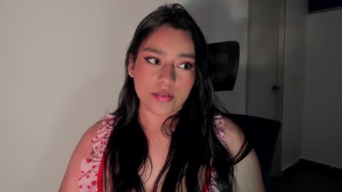 Bella online show from December 11, 12:33 am