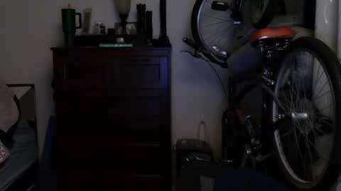 Tony online show from March 6, 7:14 am