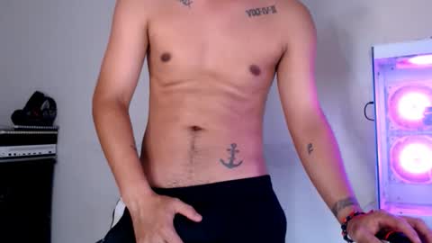 mysteryboy_thin16 online show from January 10, 9:37 am