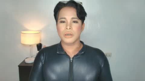 kim online show from May 23, 12:56 pm
