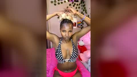 Cupcake online show from July 13, 2:31 pm