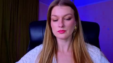 mysticvenus_ online show from February 13, 3:59 pm