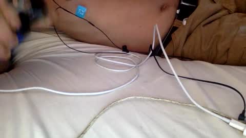 str8 dom alphaAsian Daddy type. sorry not bi or  curious but i dont judgediscrimenate. online show from November 22, 6:50 pm