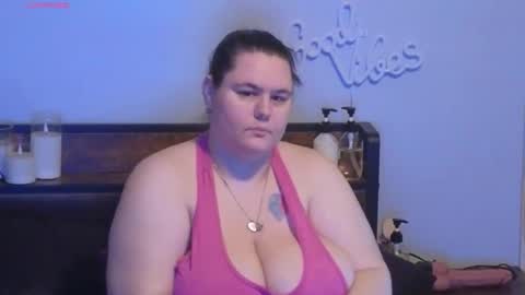 Mzjuicybootay online show from January 7, 11:48 am