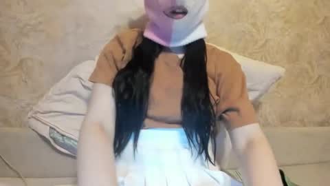 n33n33 online show from March 6, 4:33 am