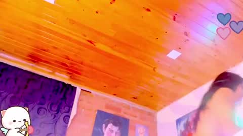 Camila-   free online show from March 8, 10:24 pm