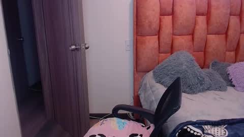 nahia cute     only   online show from February 25, 6:11 pm