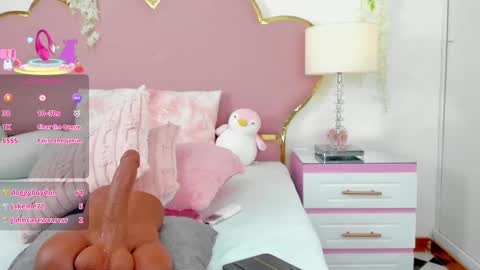 NahiaraReina  online show from September 30, 4:50 pm