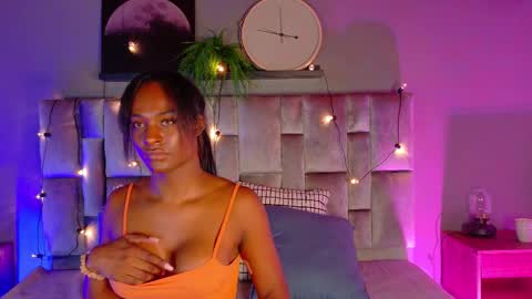  VICTORIA  online show from October 8, 7:42 pm