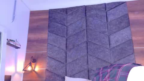  VICTORIA  online show from January 19, 11:20 am