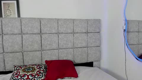 nahomy_hancook online show from January 31, 10:07 pm