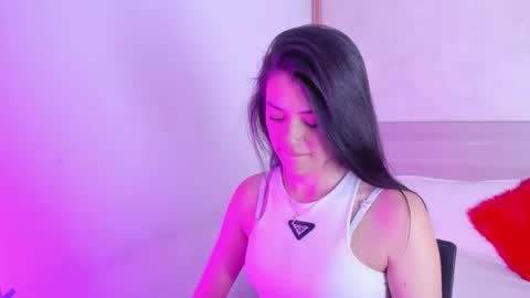 naiavoss online show from September 26, 11:29 am