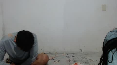 naisha and axel2 online show from October 4, 6:22 am