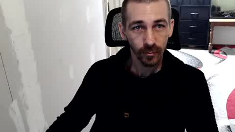 nakedtoken online show from April 5, 1:52 pm