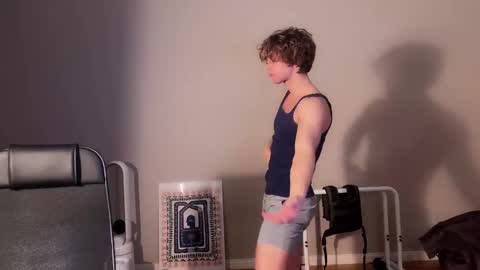 Georges online show from December 8, 7:32 pm