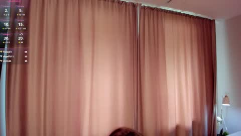 Kiana online show from July 26, 8:45 am
