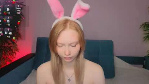 Maeve online show from October 28, 3:18 am