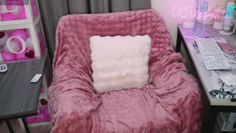 INSTAGRAM     bekkercat  online show from February 15, 12:01 pm