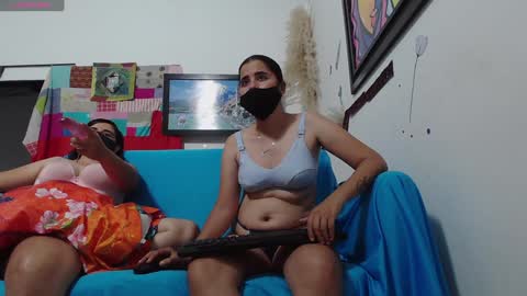 Naisha and Nandini online show from January 29, 10:53 pm