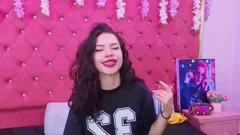 nanis james21 online show from November 11, 3:09 am