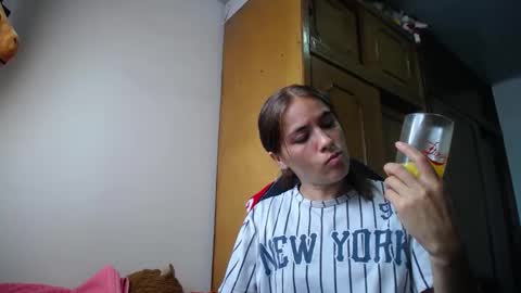 nanna yoshi online show from April 21, 8:05 pm