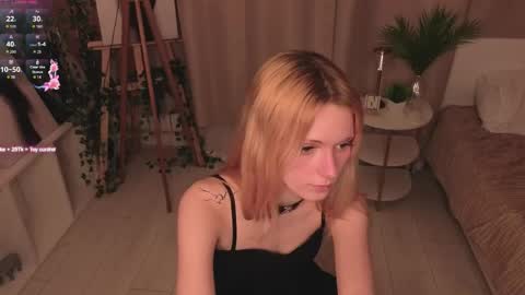 nannetteterrill online show from April 23, 12:40 pm