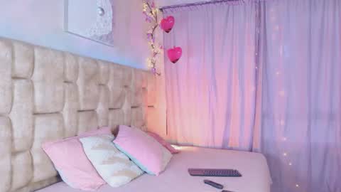 nanymatrioska online show from April 20, 8:34 pm