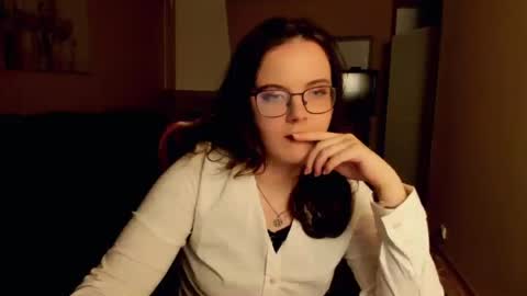 naomi_di online show from July 24, 7:00 pm