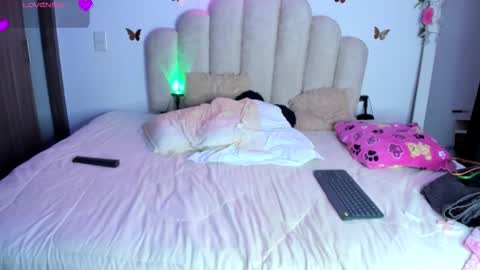    online show from November 29, 2:52 am